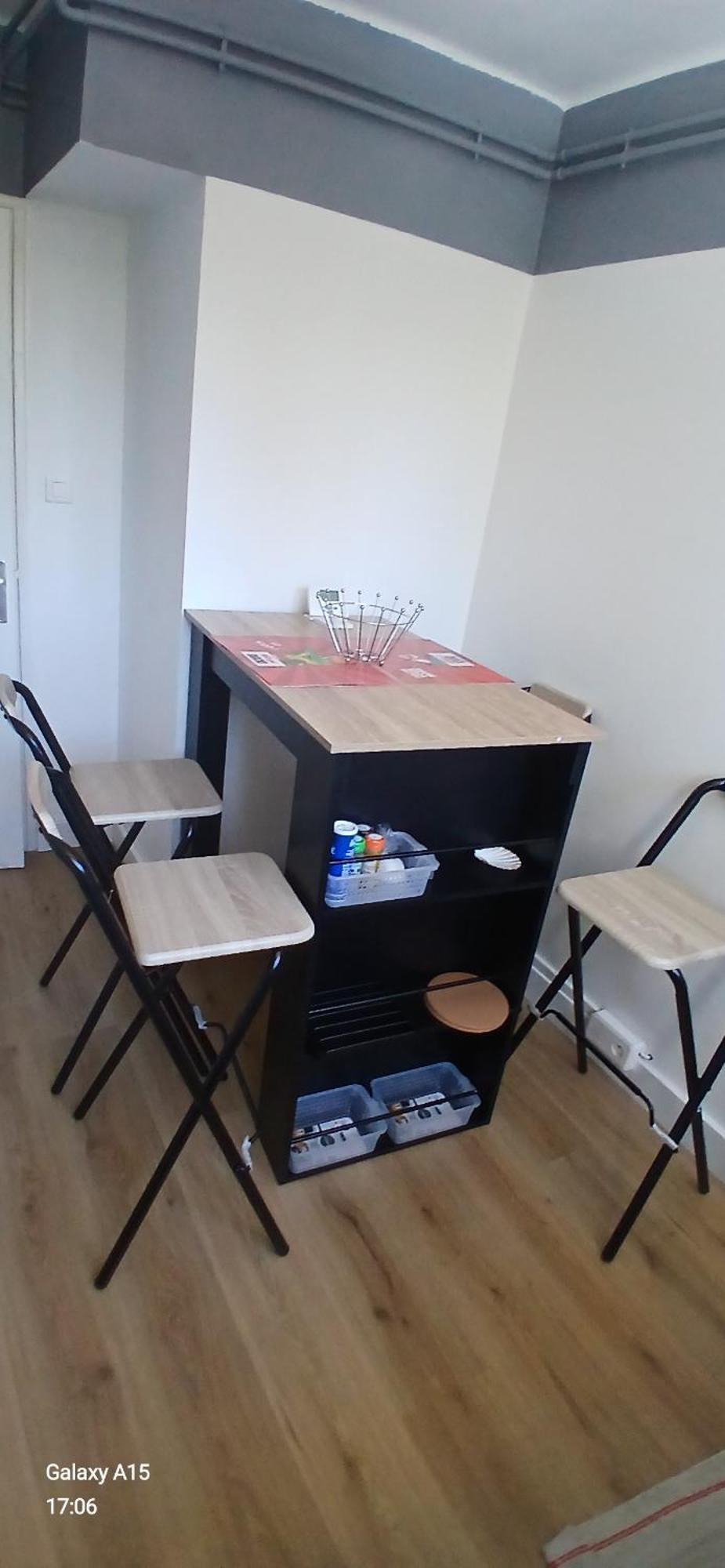 Zenmeublermontfavet Apartment *