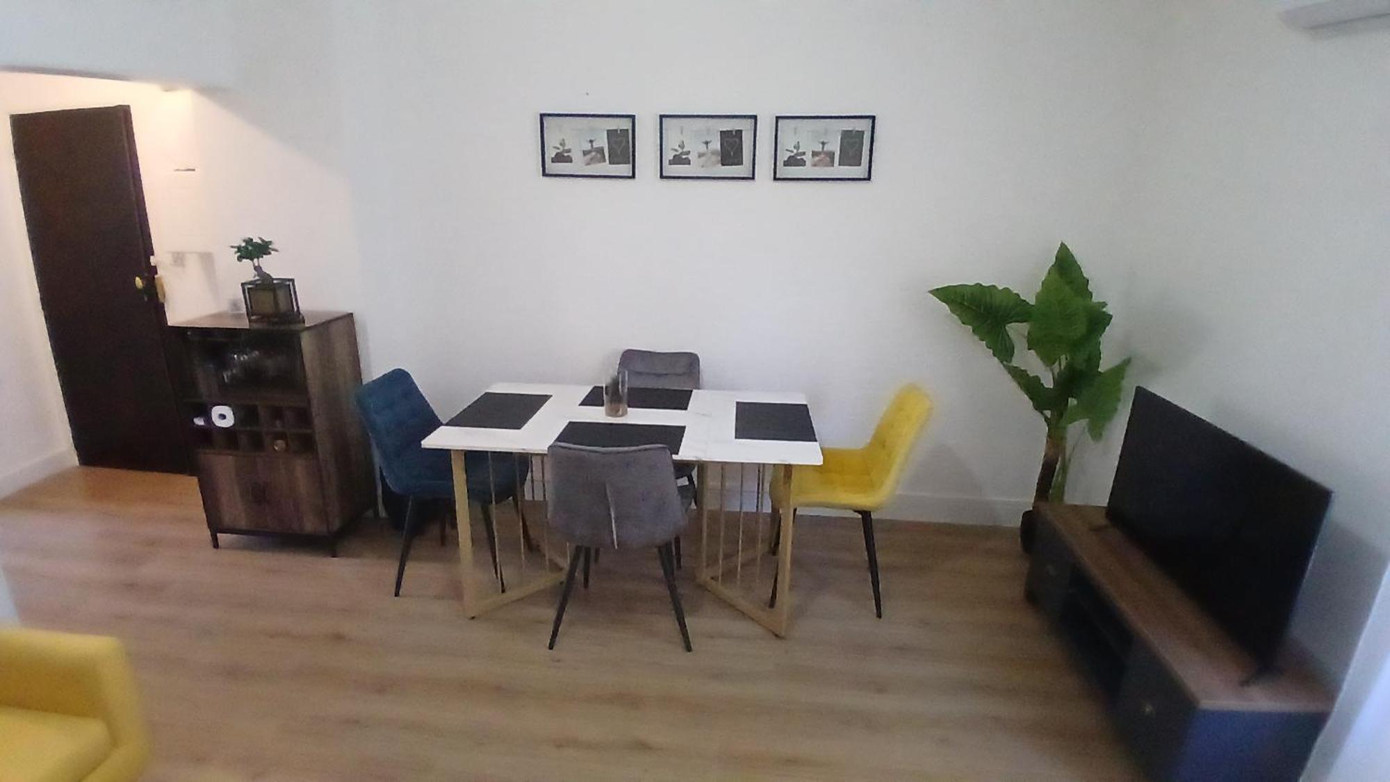 Apartment Zenmeublermontfavet